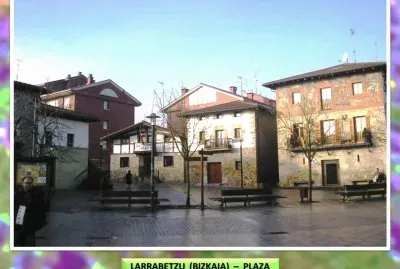 LARRABETZU  (BIZKAIA)  â€“  PLAZA