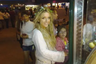 con mis sobrinas jigsaw puzzle