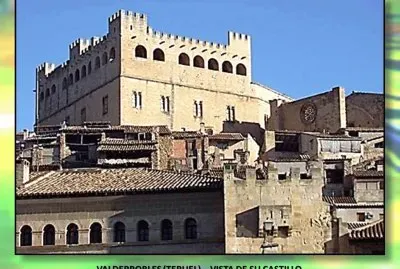 VALDERROBLES (TERUEL) -  VISTA DE SU CASTILLO