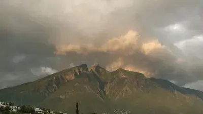 El Cerro Con Sombrero