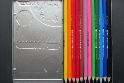 LÃ¡pices de colores- Caja de Chapa.jpg