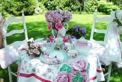 Vintage Garden Tea Setting