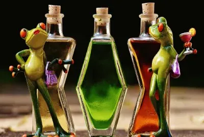 Ranas-  Bebidas, Botellas.