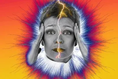 Dolor de Cabeza- Flash, Mujer.