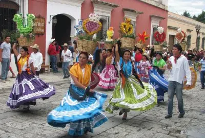 Callejoneada