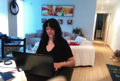 Martha trabajando