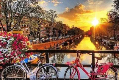 Amsterdam jigsaw puzzle