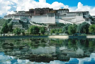 PALACIO EN EL TIBET jigsaw puzzle