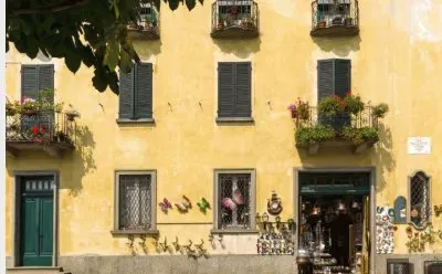 Balconies Shutters   Butterflies jigsaw puzzle