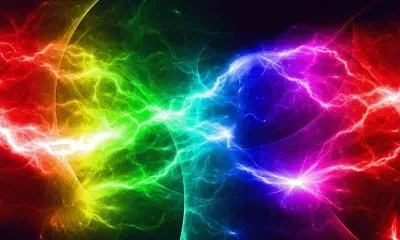 פאזל של å½©è‰²é–ƒé›»