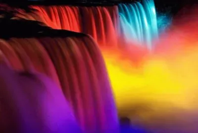 å½©è‰²ç€‘å¸ƒ