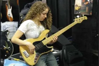 Tal Wilkenfeld