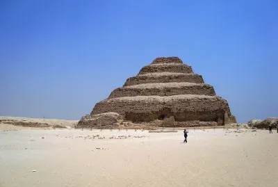 פאזל של PirÃ¡mide en Saqqara, Egipto.