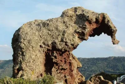 Roccia dell 'elefante, Sardegna