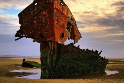 Barco abandonado jigsaw puzzle