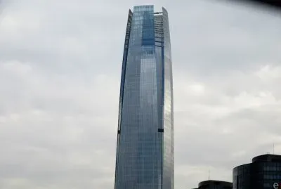 La torre mÃ¡s alta de LatinoamÃ©rica, Santiago de Chile. jigsaw puzzle