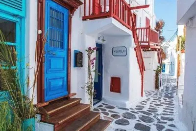 Siempre Grecia, genuina.