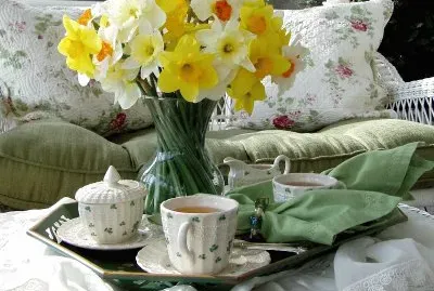 Lovely St. Patrick 's Day Tea Setting