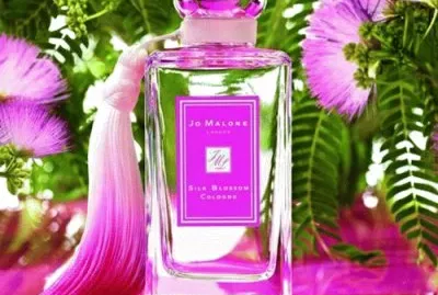 é¦™æ°´ jigsaw puzzle