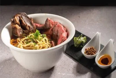 ç‰›è‚‰éºµ jigsaw puzzle