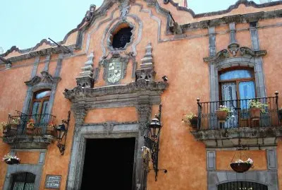 Casa antigua, Ciudad de QuerÃ©taro. jigsaw puzzle