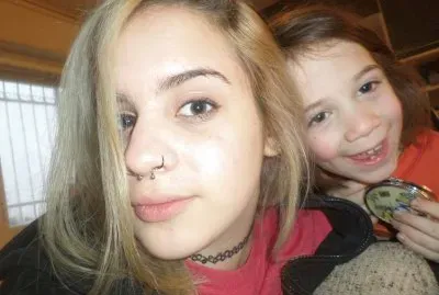 ××—×™×•×ª