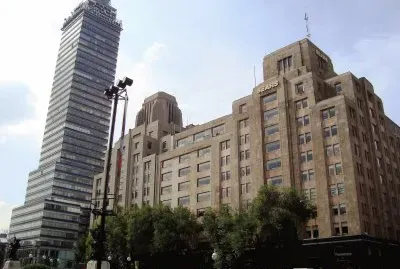 פאזל של Torres de la Ciudad de MÃ©xico.