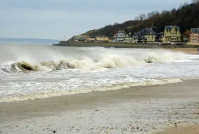 Trouville Normandie France vagues