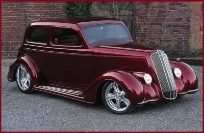 Vintage car jigsaw puzzle