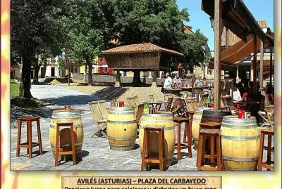 AVILÃ‰S (ASTURIAS) â€“ PLAZA DEL CARBAYEDO