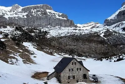 Refugio de Lizara