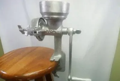 פאזל של Molino corona, para varios usos.