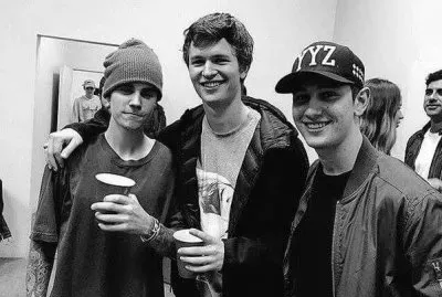 פאזל של bieber