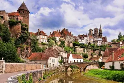Semur-en Auxois-Francia Medieval