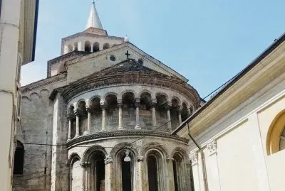 BÃ©rgamo y lago Garda