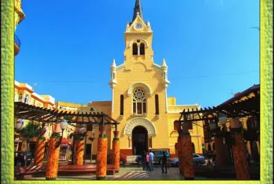 MELILLA â€“ IGLESIA DEL SAGRADO CORAZÃ“N DE JESÃšS jigsaw puzzle