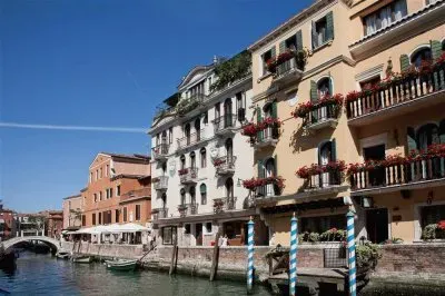 VENECIA