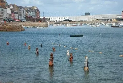פאזל של Statues englouties Douarnenez