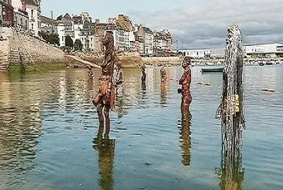 פאזל של statues englouties Douarnenez 2