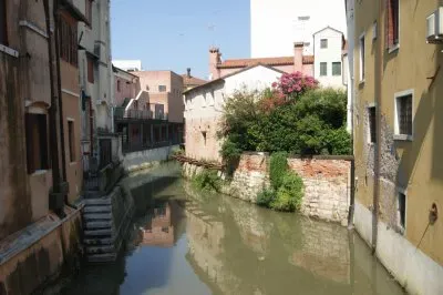 פאזל של town detail