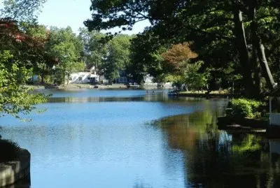 lake shore