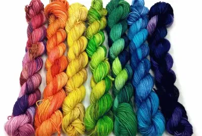 HILOS D COLORES