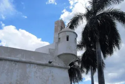 Torreta en la muralla de Ciudad Campeche.