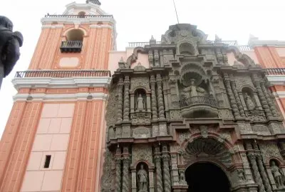 Templo en Lima, PerÃº.