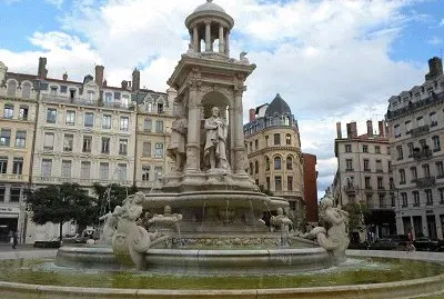 Fontaine Lyon jigsaw puzzle