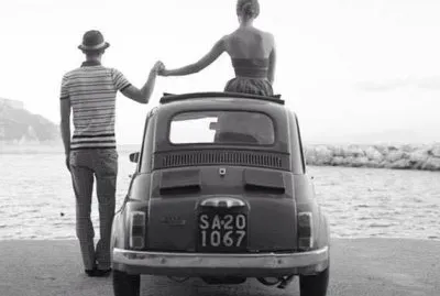 FIAT 500 romantica jigsaw puzzle