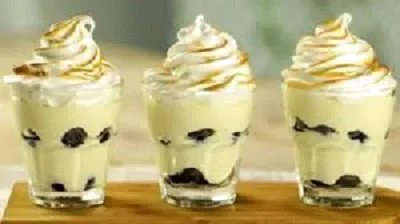 Lemon and blueberries