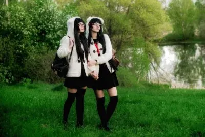 girls and lake jigsaw puzzle