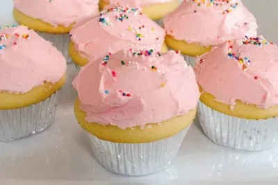 pink cupcakes