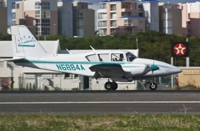 BVI Airways Piper Aztec Islas Virgenes Britanicas jigsaw puzzle